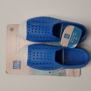 Lily & Dan Water Shoes
